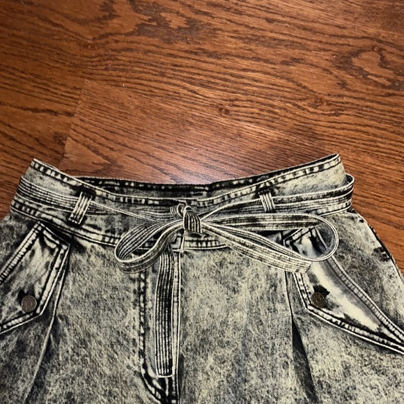 Ulla Johnson Jean shorts with belt - Picture 2 of 2
